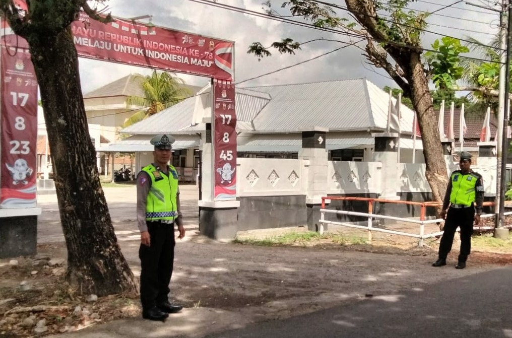 Satgas Kamseltibcarlantas Polres Lombok Barat Siaga Amankan Pemilu 2024